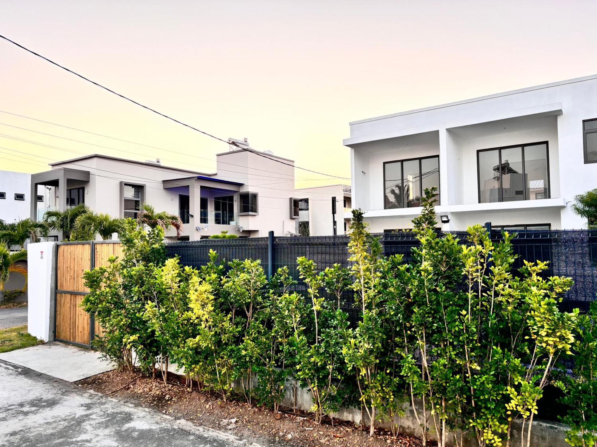 Maison Mont Choisy - One Or Two Bedrooms Apartment Trou aux Biches Εξωτερικό φωτογραφία